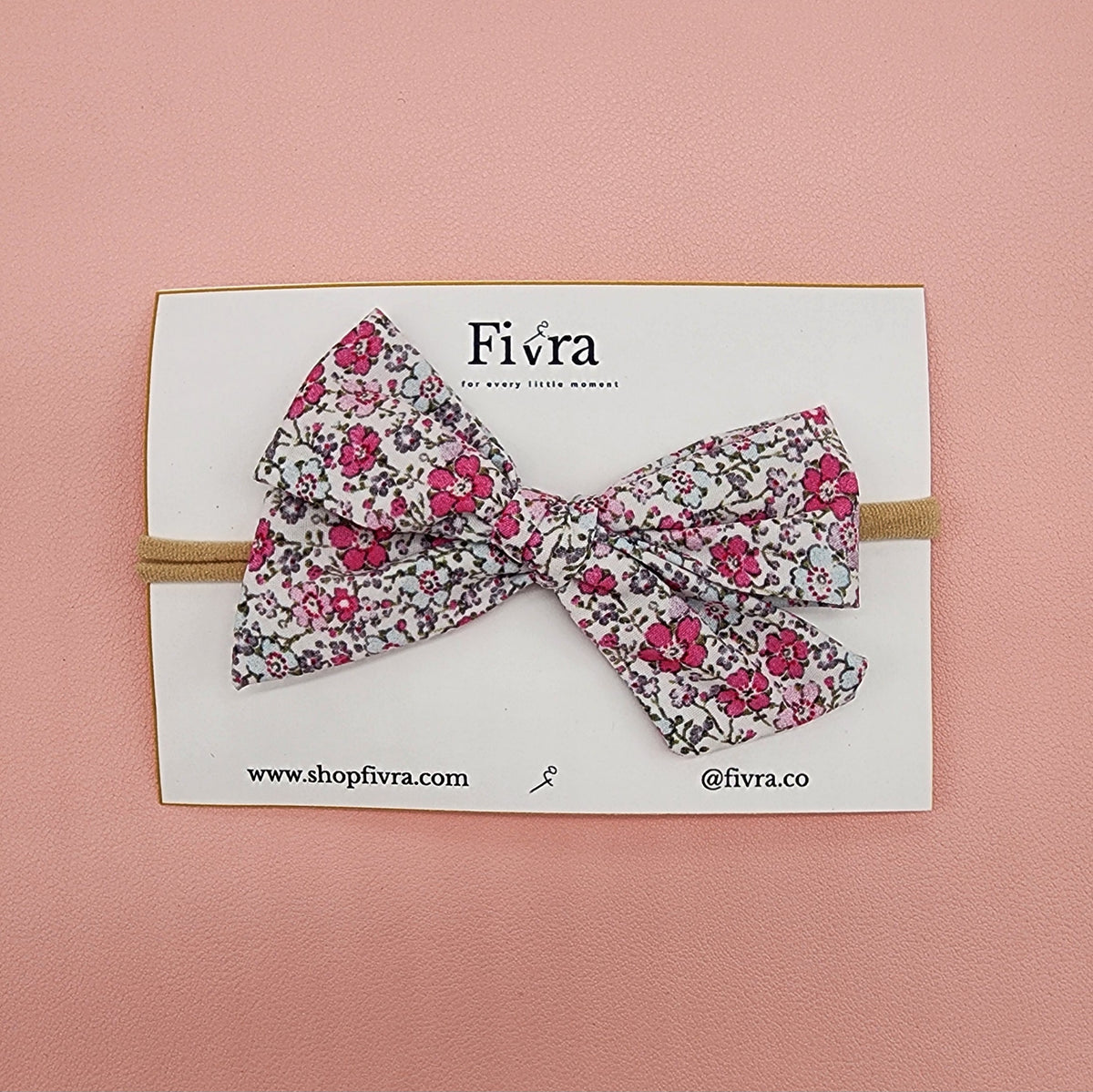 Medium hair bow - Nylon headband - Flowers Pink