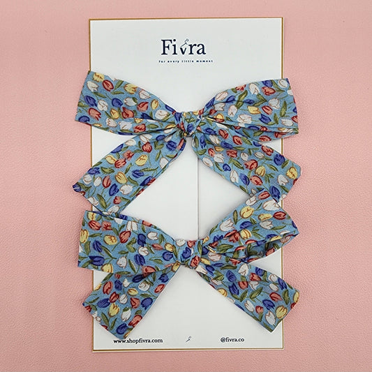 Small hair bow - double prong clip - tulips blue