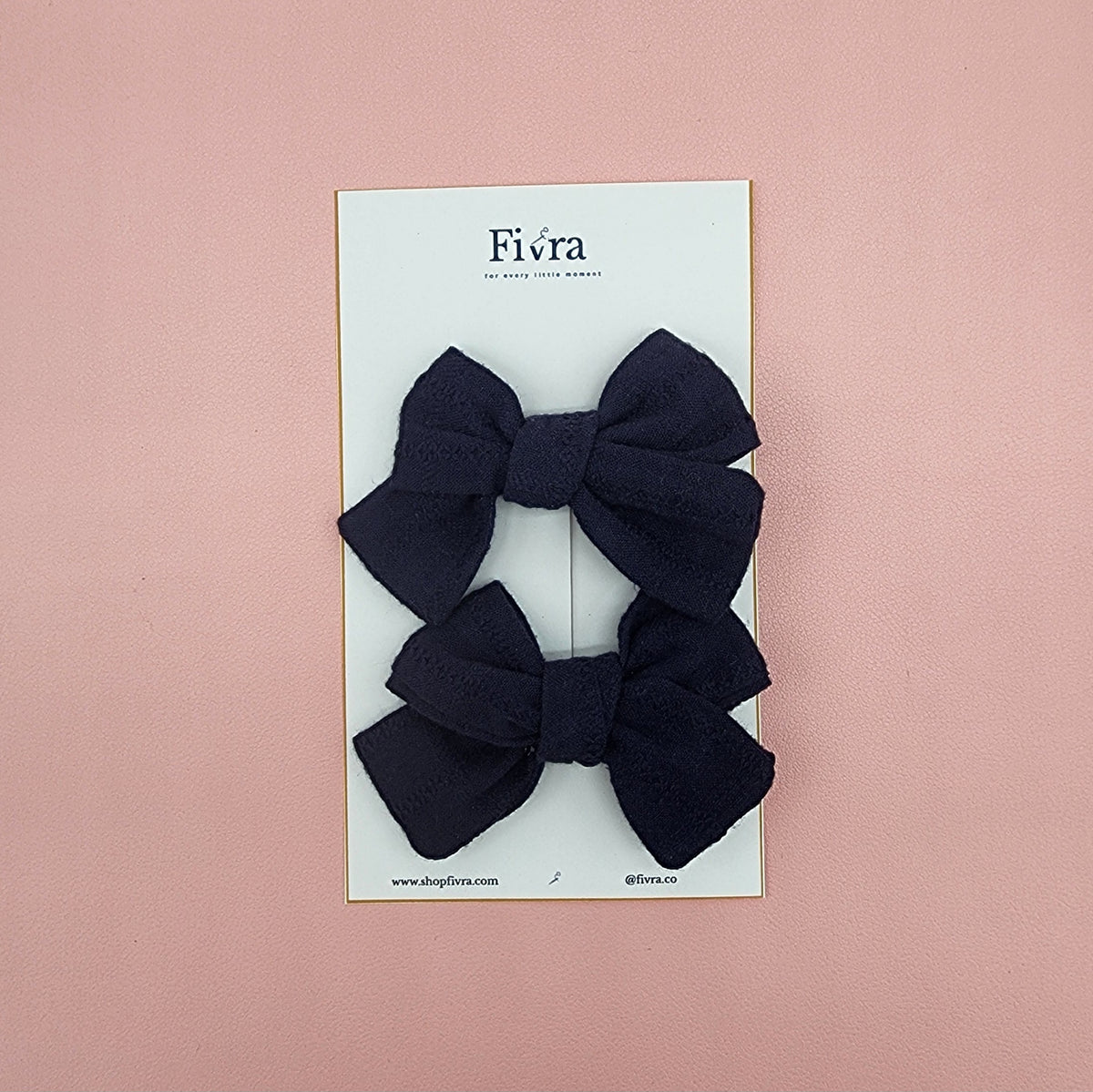 Small hair bow - alligator clip - Navy blue
