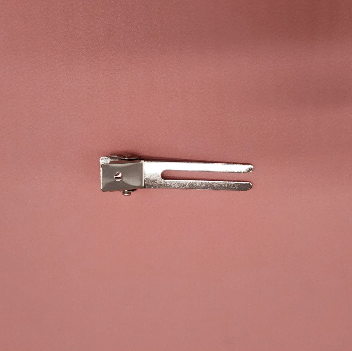 Small hair bow - double prong clip - Beige